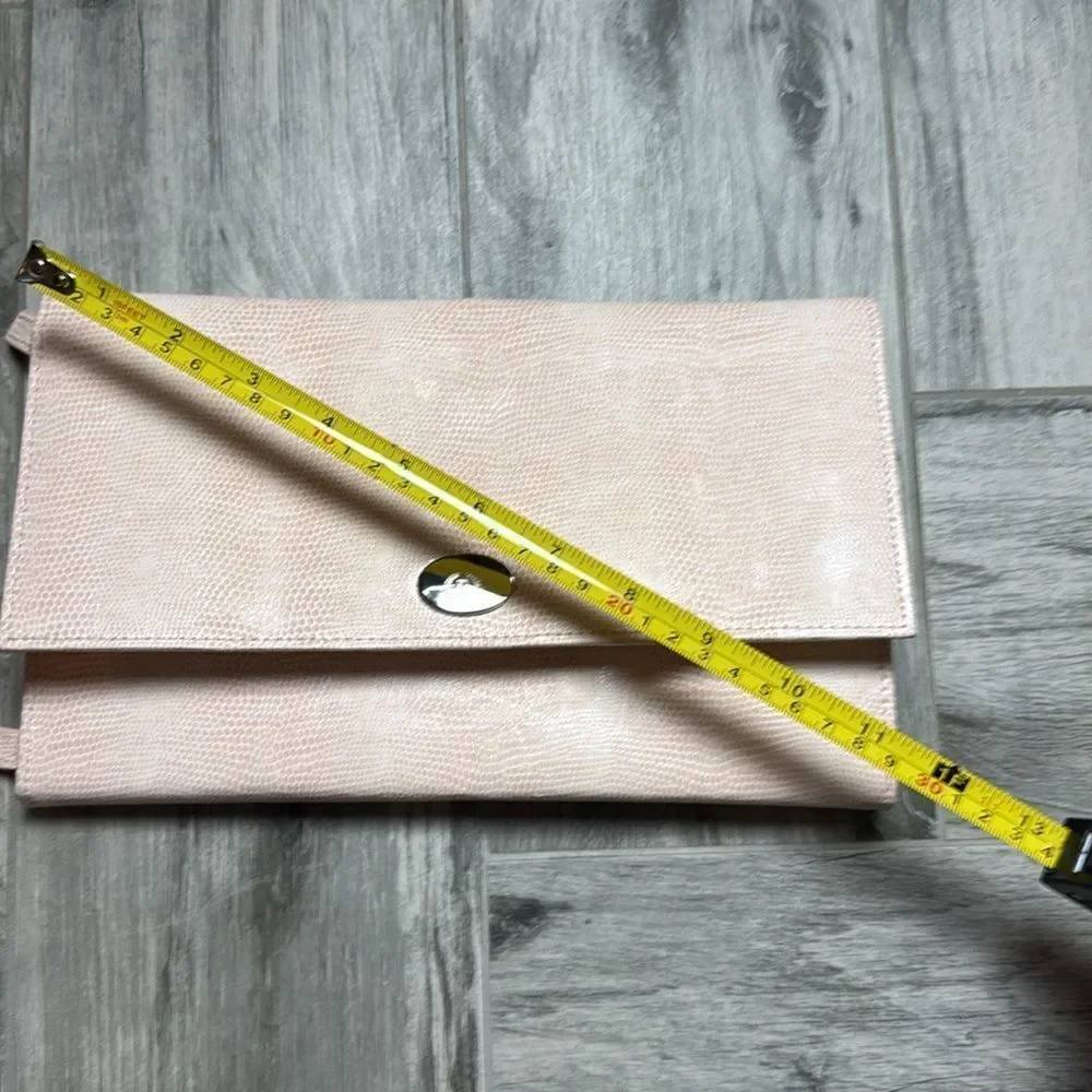 Pottery Barn Wolf Ladies Light Pink Fold-Over Closure Jewelry Portfolio